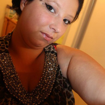 Djody - Escort girl à Berchem-Sainte-Agathe Profil de Djody, 32 ans, Escort girl à Berchem-Sainte-Agathe (Bruxelles-Capitale)